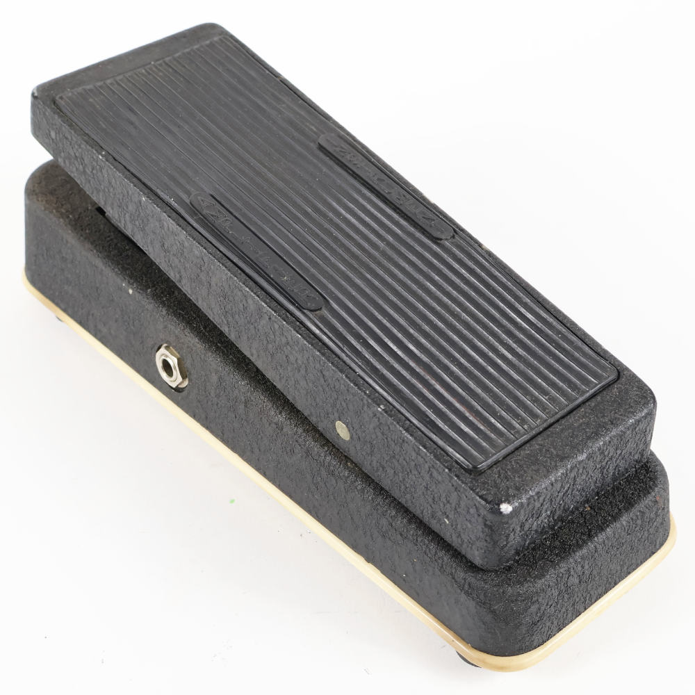 【中古】 ワウペダル エフェクター Jen Cry Baby 310.001 250.046 赤Fasel ギターエフェクター 本体画像 斜め 