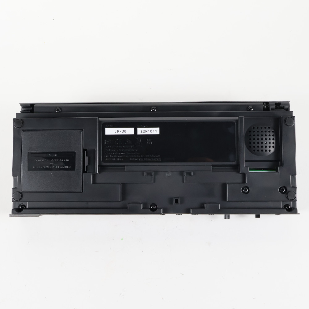 【中古】 ROLAND JD-08 シンセサイザー Boutiquec ローランド ブティークシリーズ 本体画像 斜め 