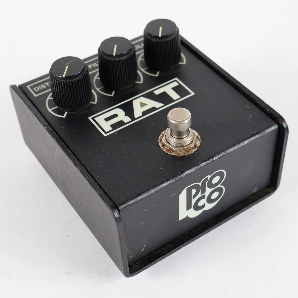 【中古】 ディストーション PROCO RAT2 エフェクター プロコ ラット RAT 1996年製 本体画像 斜め 