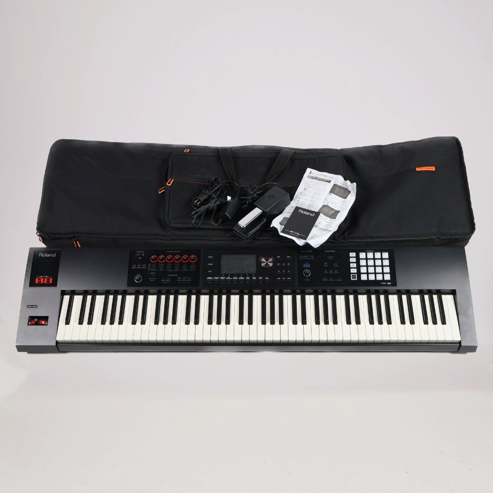 中古】 シンセサイザー ROLAND FA-08 Music Workstation ローランド 88