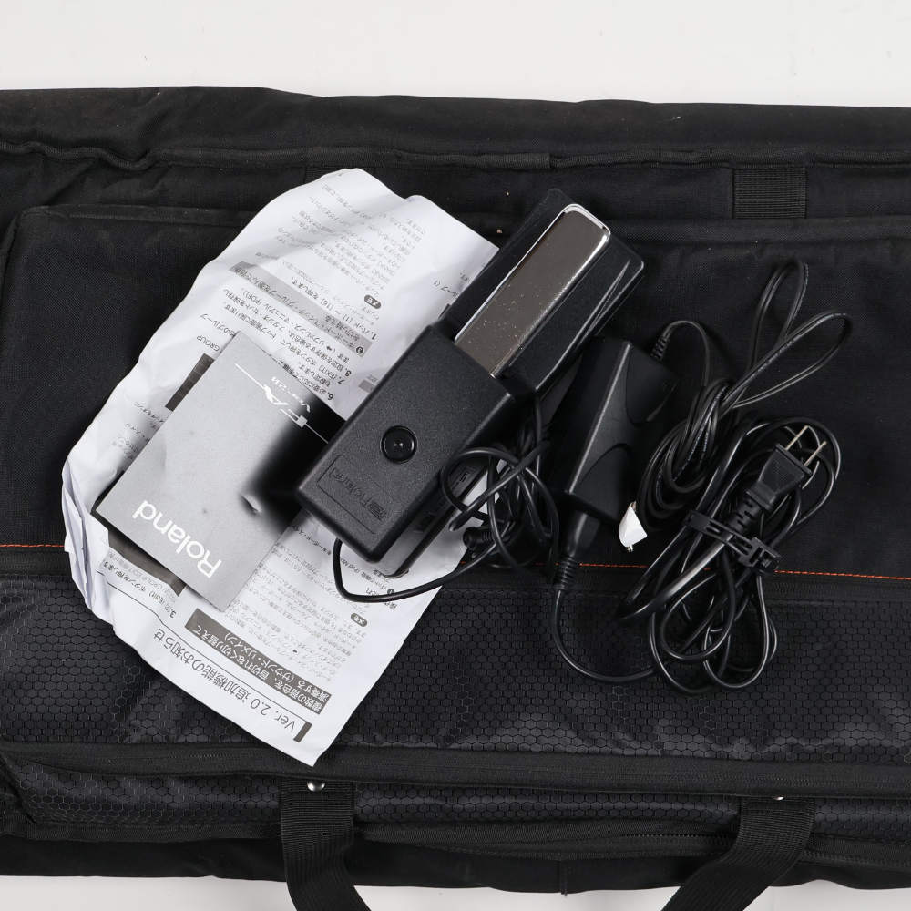 【中古】 シンセサイザー ROLAND FA-08 Music Workstation ローランド 88鍵 付属品画像