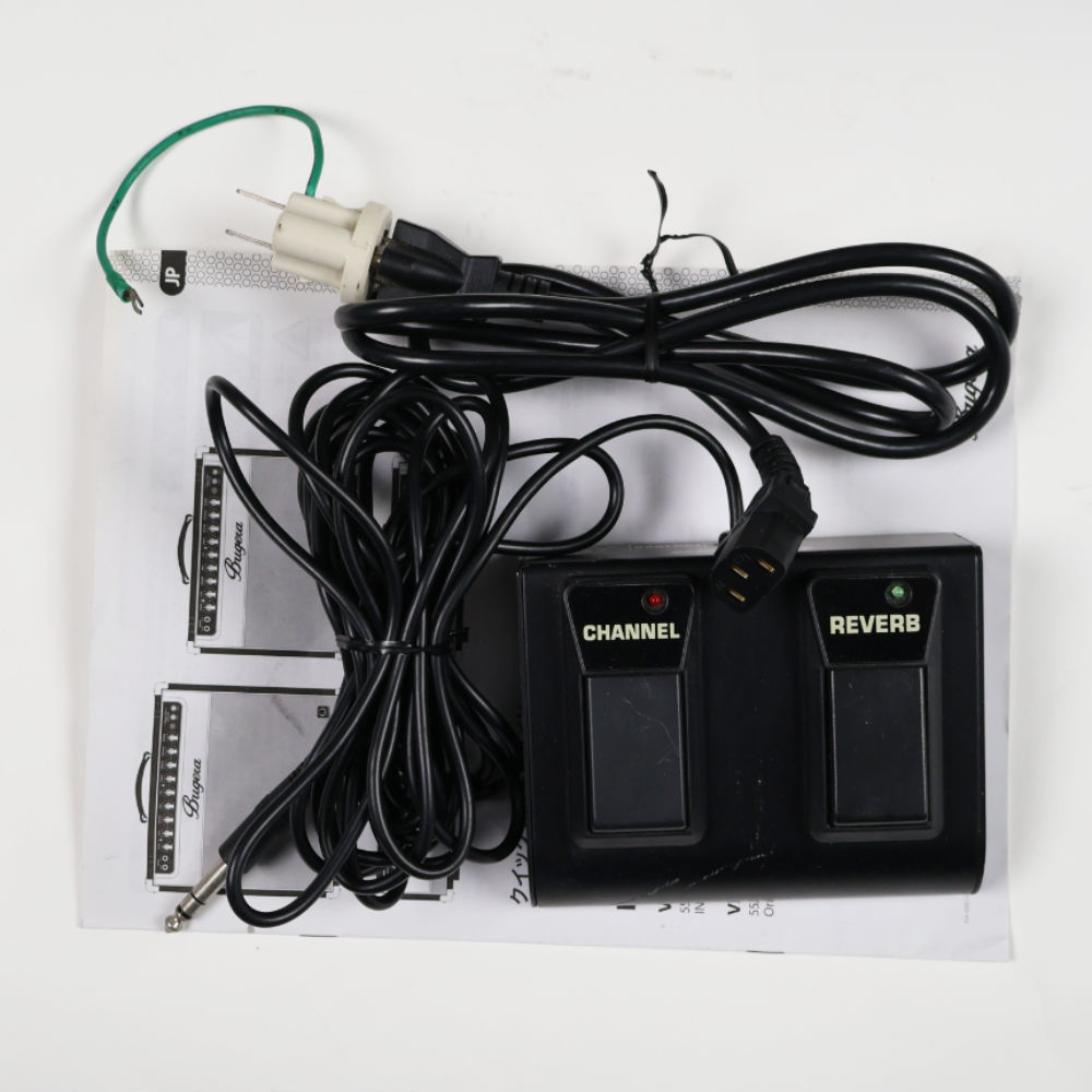 【中古】 ギターアンプ BUGERA ブゲラ V22 INFINIUM 真空管アンプ EL84管を使用した20Wクラスフルチューブアンプ 付属品画像