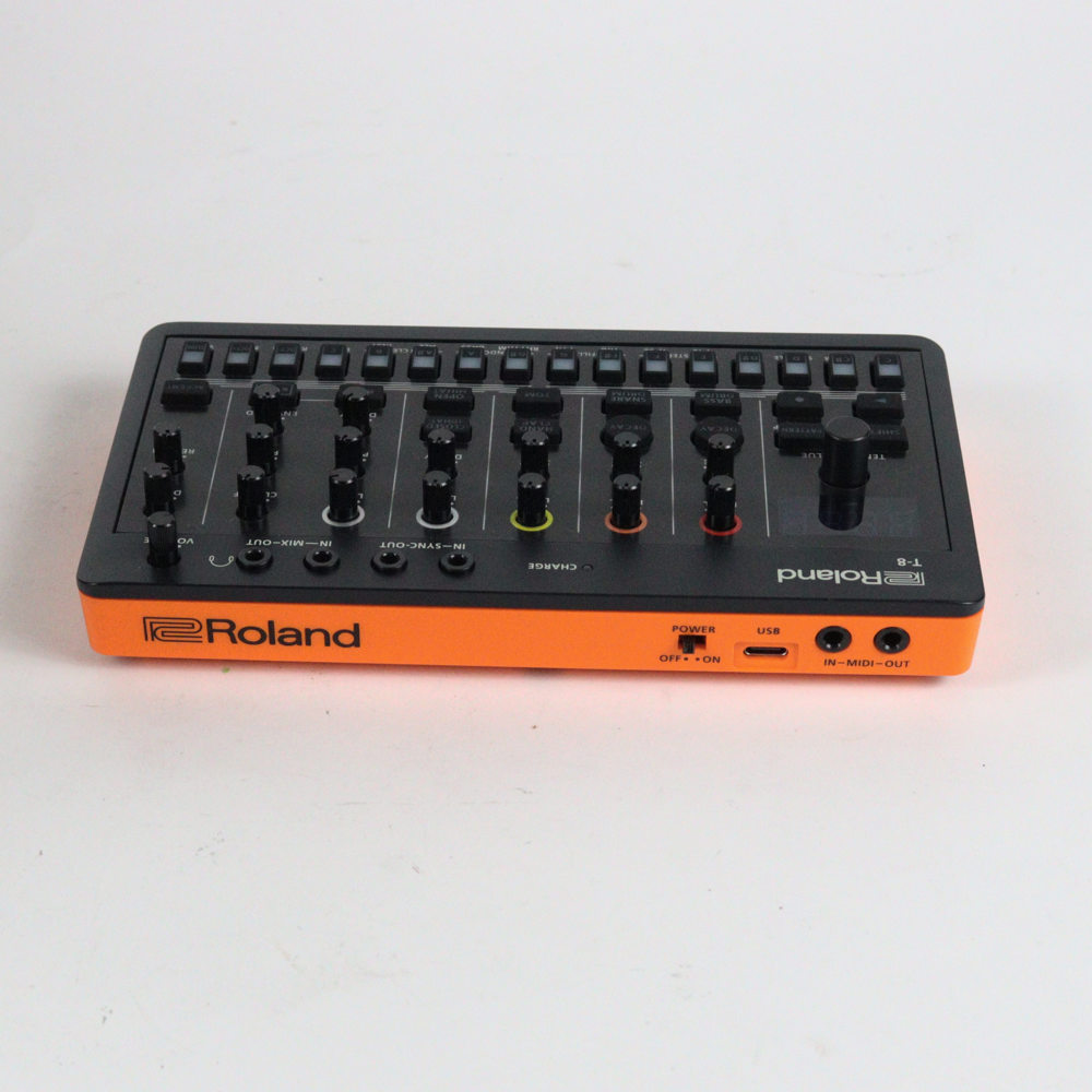 中古】 ROLAND T-8 BEAT MACHINE AIRA COMPACT ビートマシン