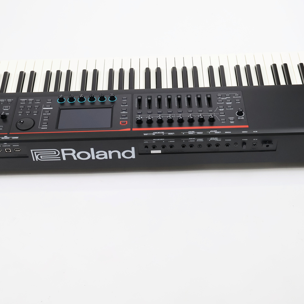 【中古】 ROLAND FANTOM-08 MUSIC WORKSTATION シンセサイザー キーボード 端子