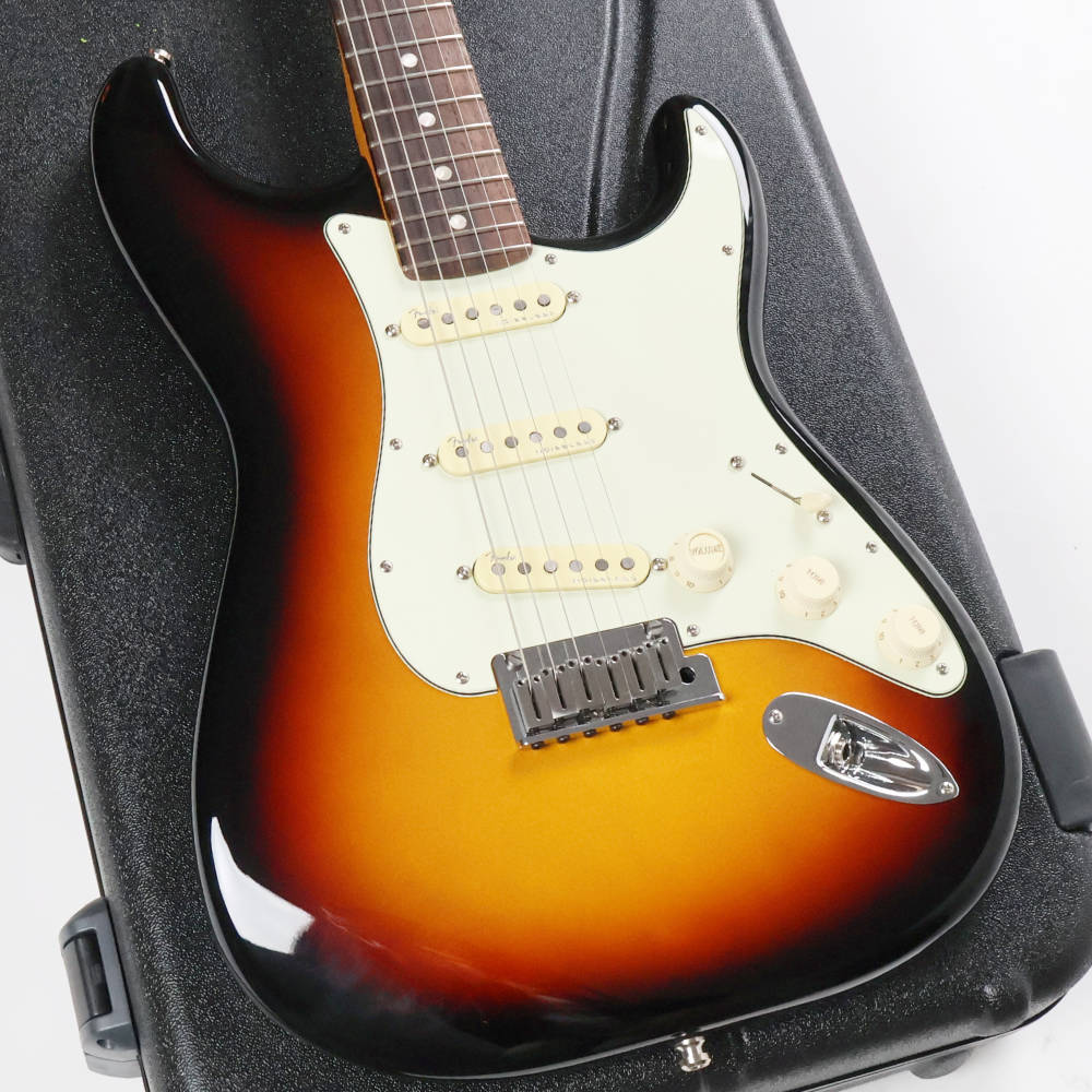 【中古】 エレキギター Fender American Ultra Stratocaster Rosewood Fingerboard Ultraburst 2024年製 フェンダー アメリカンウルトラストラトキャスター ボディ画像 