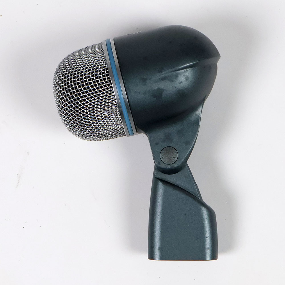 【中古】 SHURE BETA52A 低域楽器用マイクロホン 右サイド