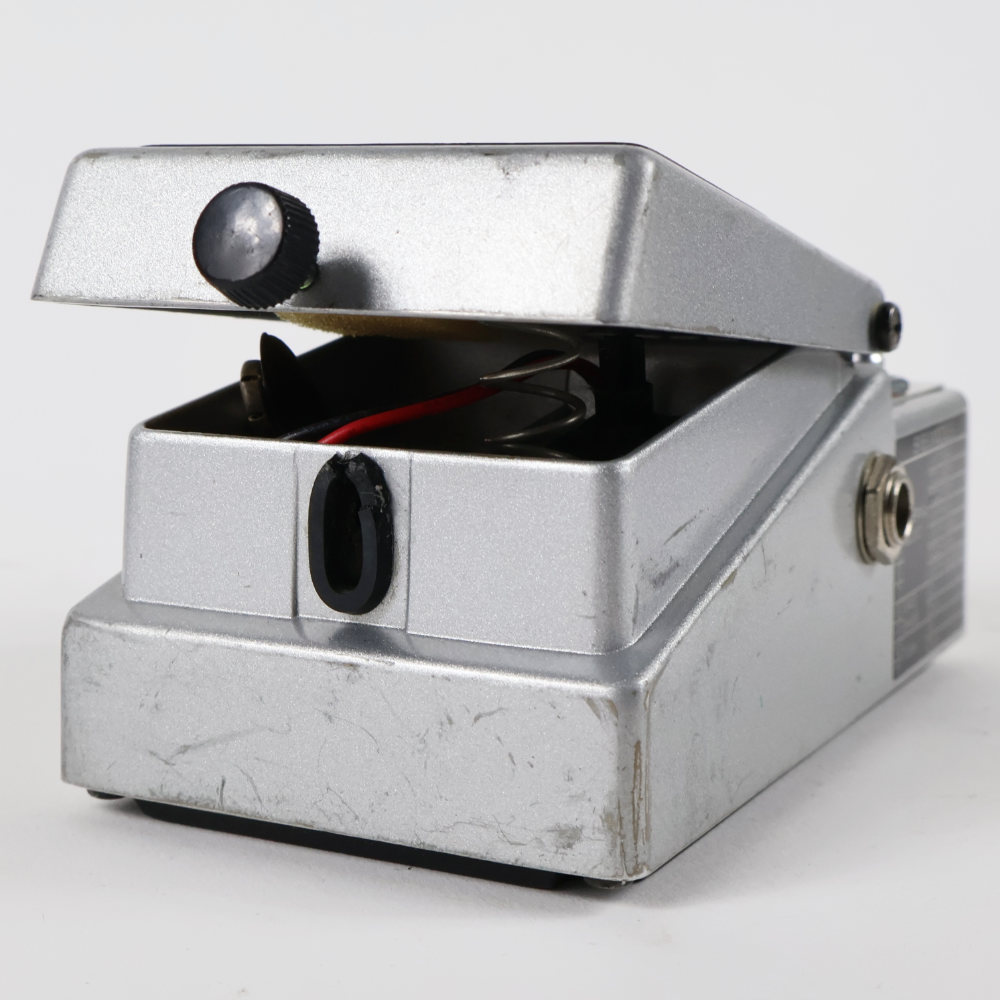 【中古】 ベースシンセサイザー BOSS SYB-3 Bass Systhsizer ボス ベースエフェクター 電池ボックスゴムパーツ