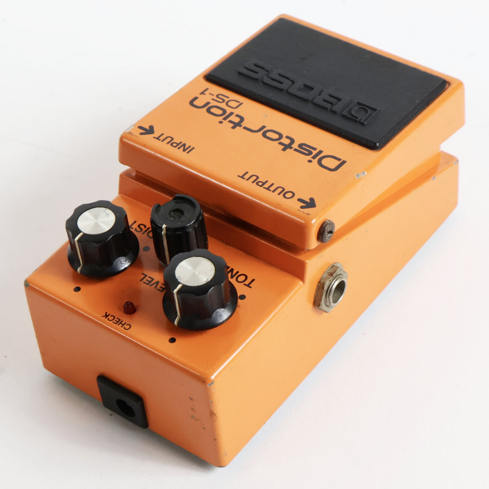 【中古】 ディストーション エフェクター BOSS DS-1 Distortion Made in Japan ギターエフェクター 全体