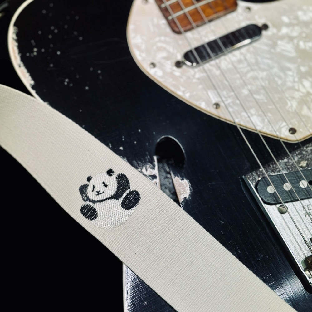 Grande uomo グランデウオモ TS-2 AC でんぐりパンダ ギターストラップ イメージ画像