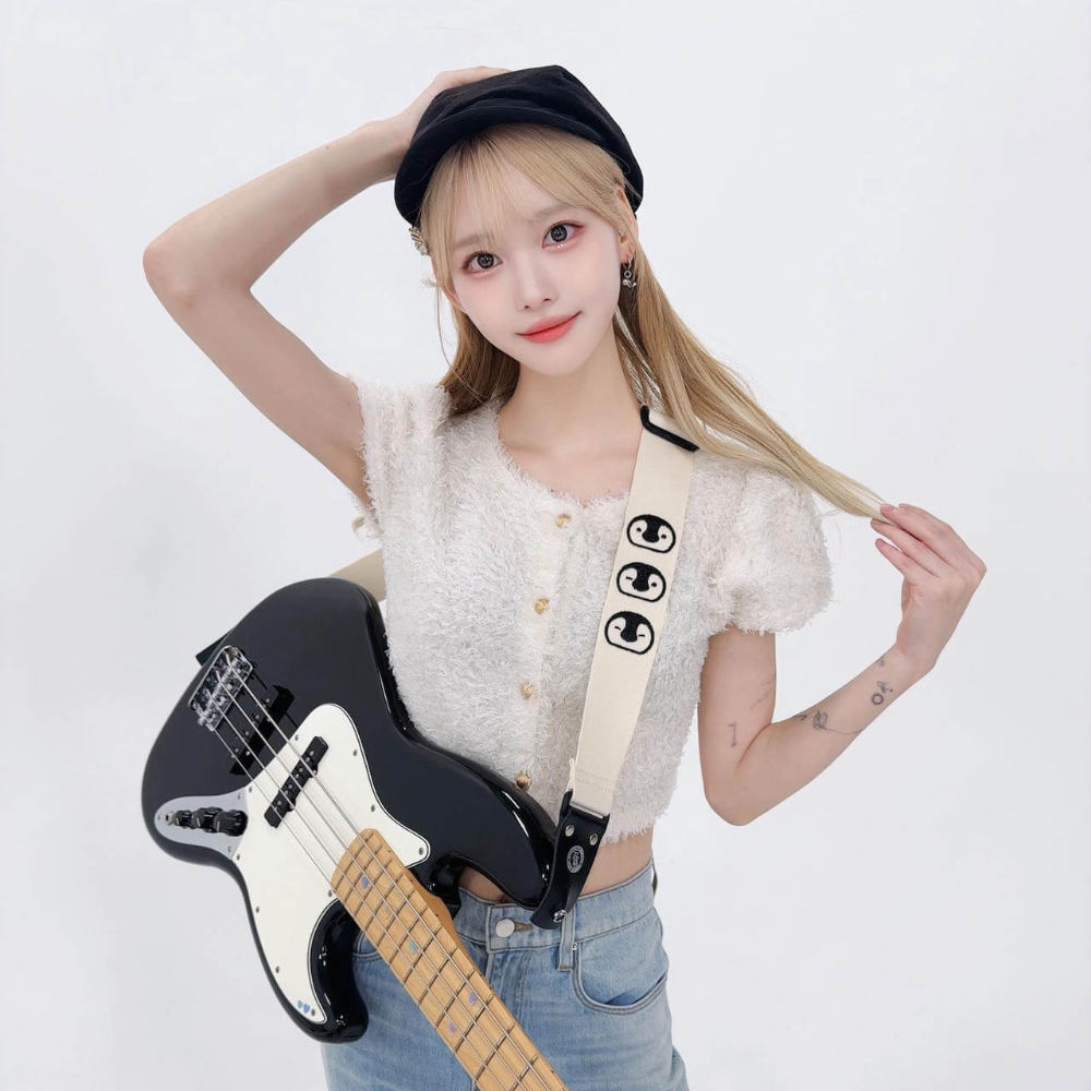 Grande uomo グランデウオモ TENDER STRAP TS-2 AC コウテイペンギンのヒナ ギターストラップ イメージ画像1