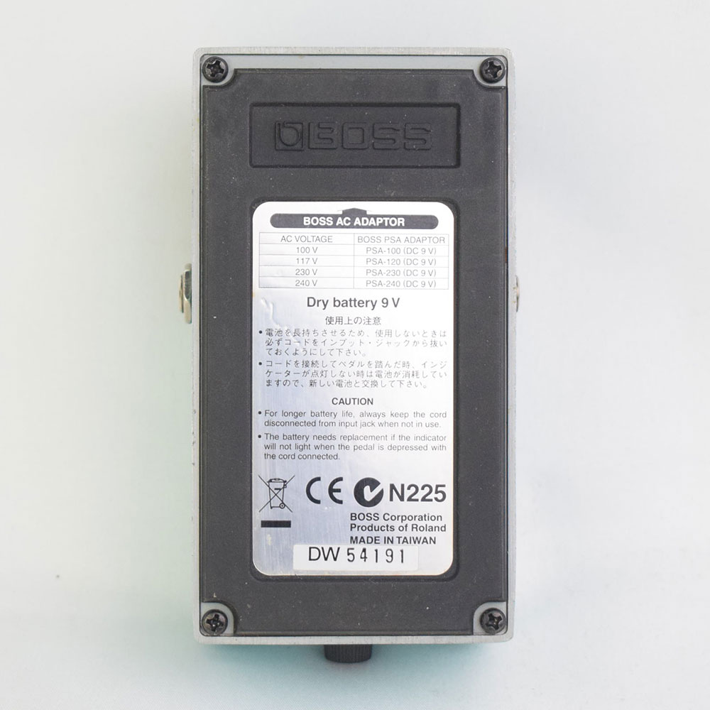 【中古】 リミッター エフェクター BOSS LMB-3 Bass Limiter Enhancer ベースエフェクター リミッターエンハンサー 裏面