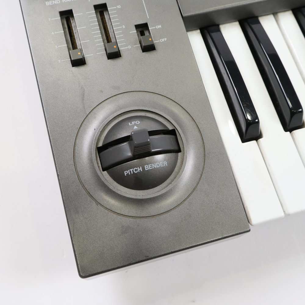 【中古】 シンセサイザー Roland JX-8P ローランド 正面アップ