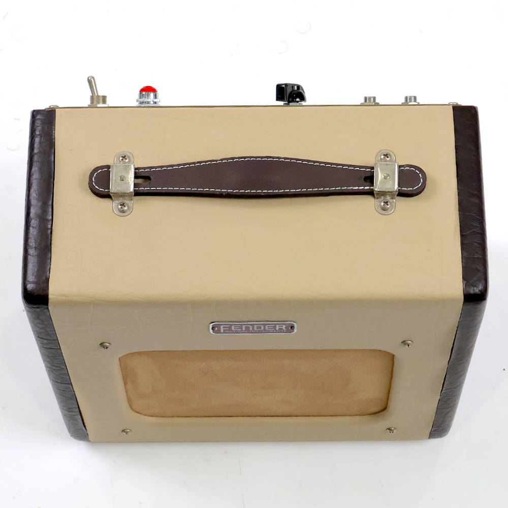 【中古】 ギターアンプ Fender フェンダー Champion 600 トップ