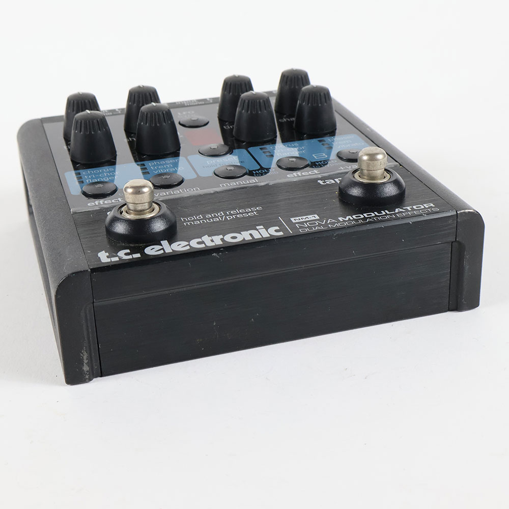 【中古】 モジュレーションペダル tc electronic NM-1 NOVA MODULATOR 前面
