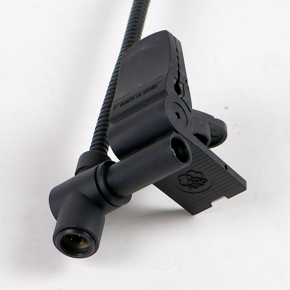 【中古】 AKG C519 M 管楽器用 コンデンサーマイク 端子部