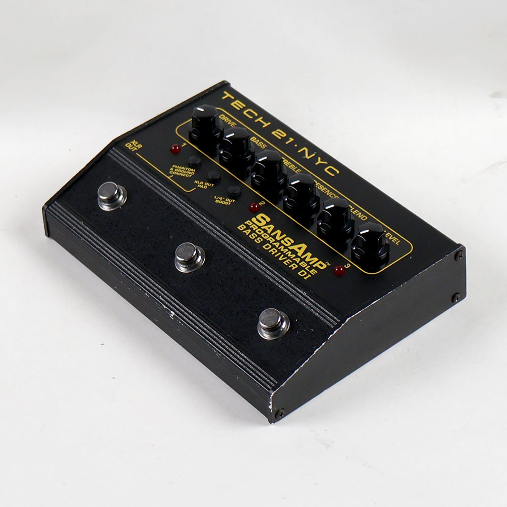 【中古】 ベース用プリアンプ TECH21 SansAmp PBDR PROGRAMMABLE BASS DRIVER DI ベース用プリアンプ エフェクター 全体