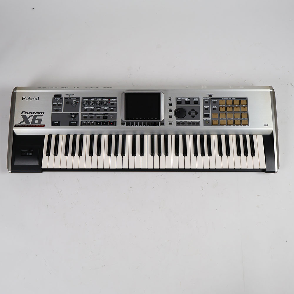 【中古】 シンセサイザー ROLAND FANTOM-X6 Audio Track Expansion ローランド 正面