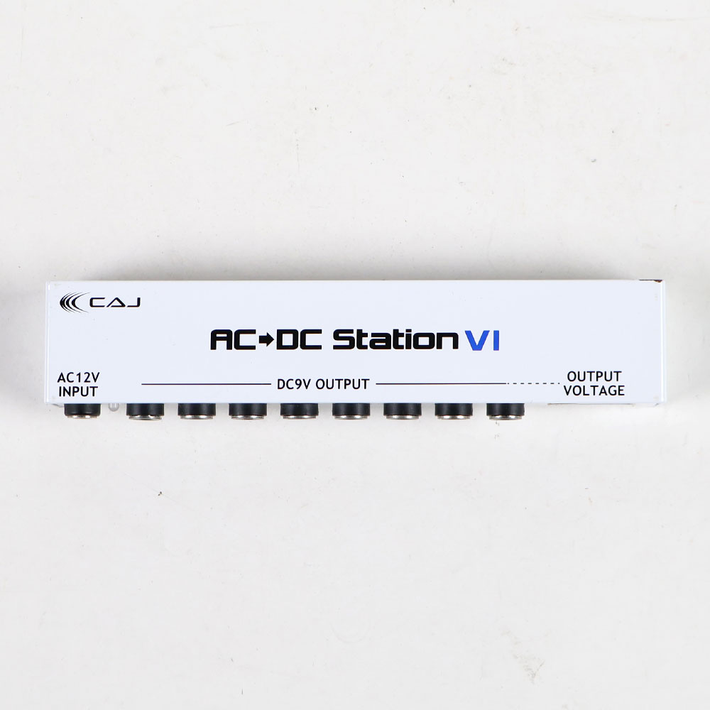 【中古】 パワーサプライ CAJ AC/DC Station VI 上面