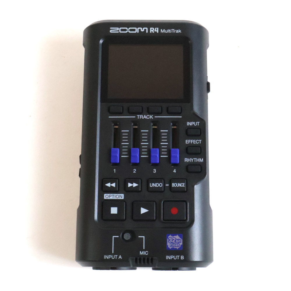 【中古】 ZOOM ズーム R4 MultiTrak 32bit フロート・オーディオ対応 ポータブル 4トラックレコーダー MTR