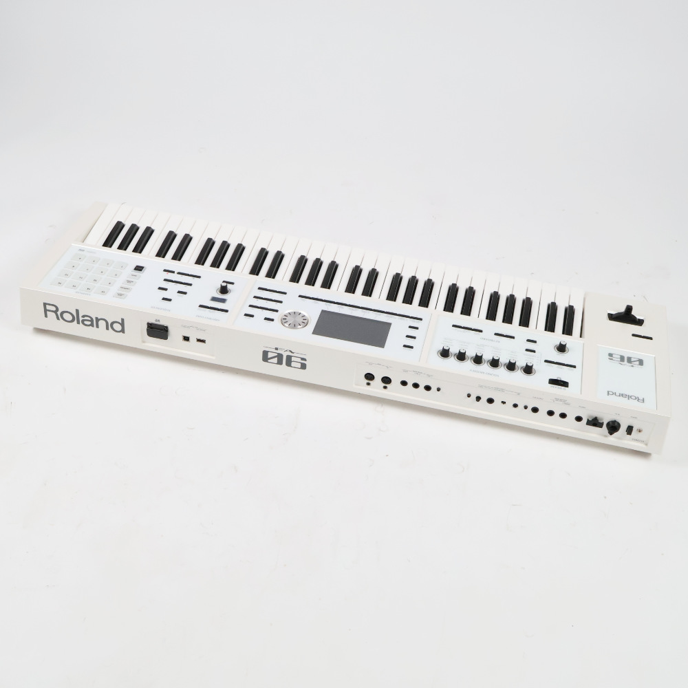 【中古】 ROLAND ローランド FA-06-SC Music Workstation シンセサイザー 限定ホワイトカラー 本体画像 裏 