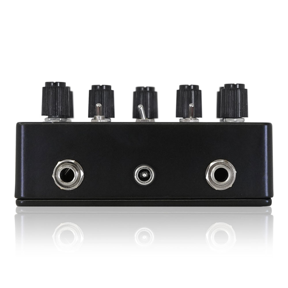 Black Arts Toneworks ブラックアーツトーンワークス BAT ディストーション ギターエフェクター 背面