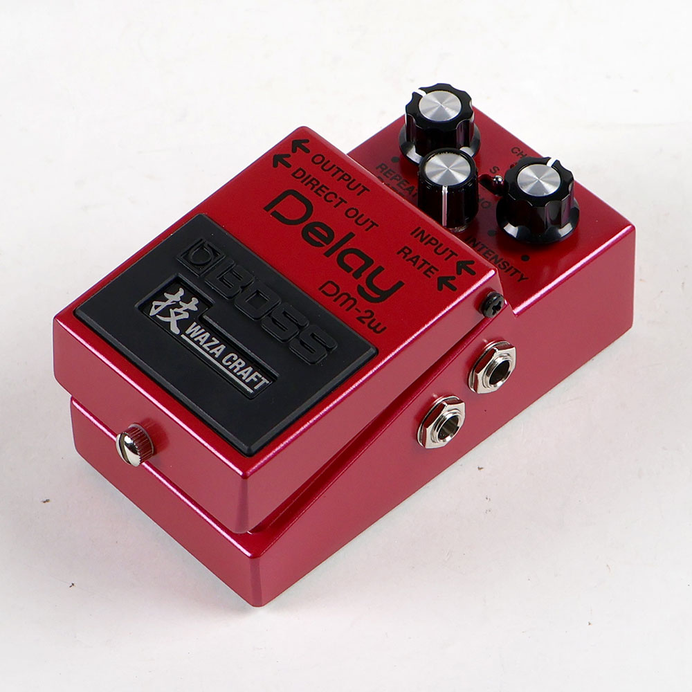 【中古】 アナログディレイ エフェクター BOSS DM-2W Delay WAZA CRAFT ギターエフェクター ディレイ 全体