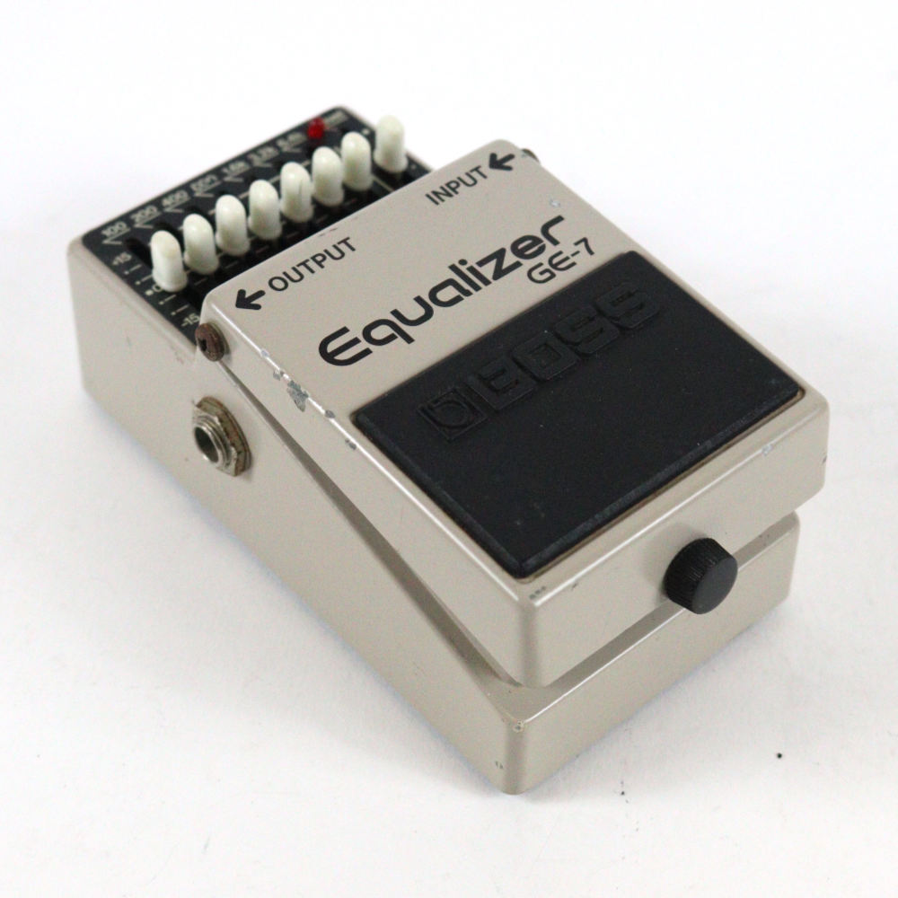 【中古】イコライザー エフェクター BOSS GE-7 Equalizer Made in Japan ギターエフェクター 斜めアングル画像