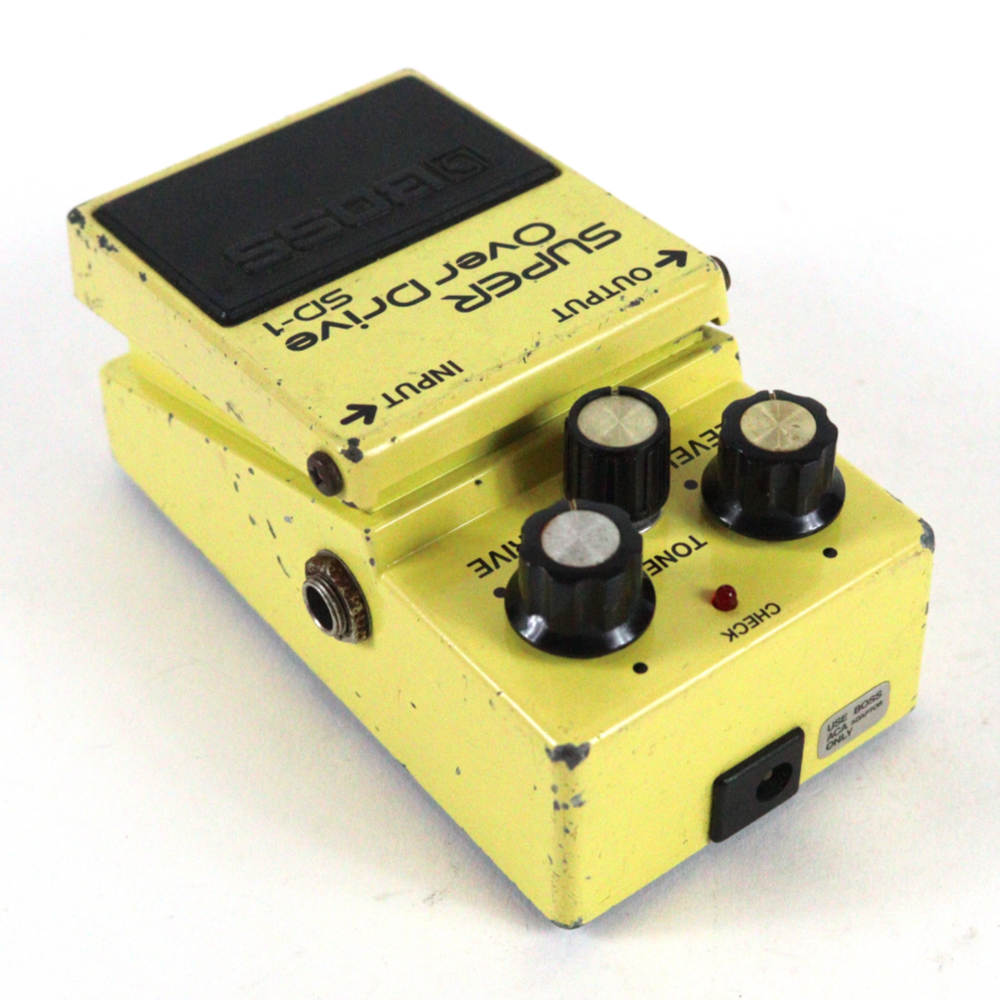 【中古】 スーパーオーバードライブ エフェクター BOSS SD-1 Super Over Drive Made in Japan ギターエフェクター リア斜めアングル画像