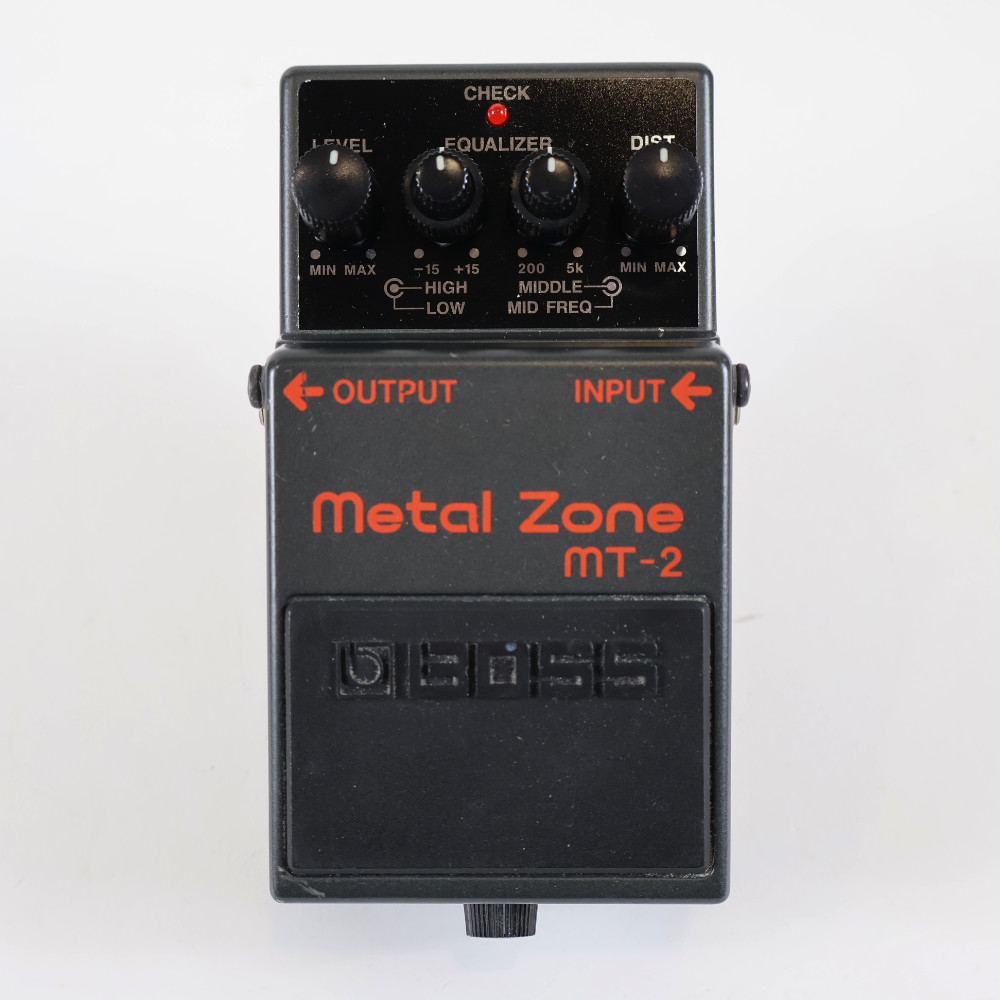 【中古】メタルゾーン エフェクター BOSS MT-2 Metal Zone ボス ギターエフェクター
