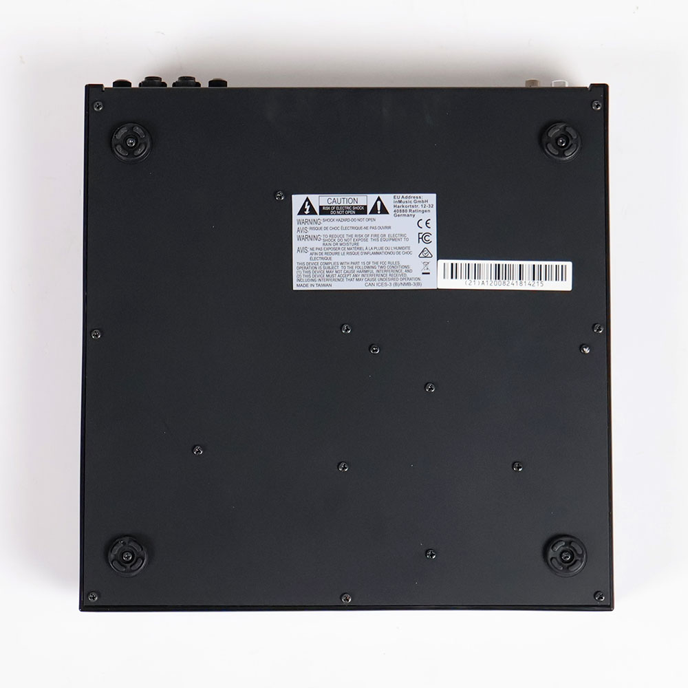 【中古】アカイ AKAI MPC ONE サンプラー スタンドアローンMPC 裏面