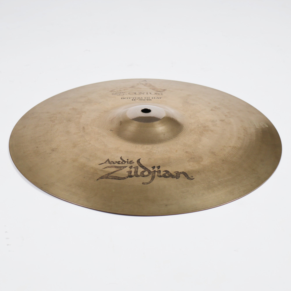 【中古】 ボトムのみ ハイハットシンバル ジルジャン ZILDJIAN A CUSTOM HIHAT BOTTOM 14インチ 本体画像 斜め