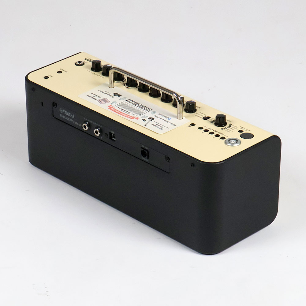 【中古】 ギターアンプ ヤマハ YAMAHA THR30II Wireless 小型ギターアンプ 全体