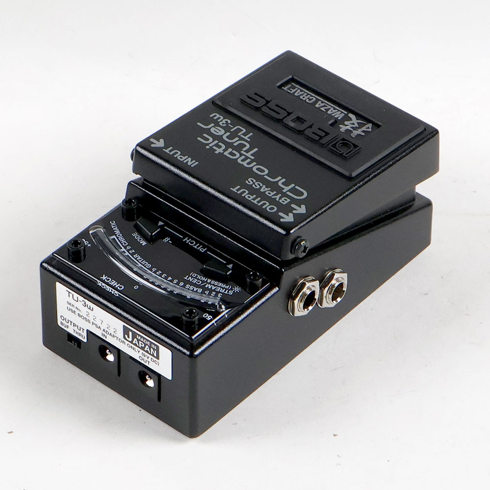 【中古】 BOSS TU-3W Chromatic Tuner WAZA CRAFTシリーズ ギターチューナー 全体