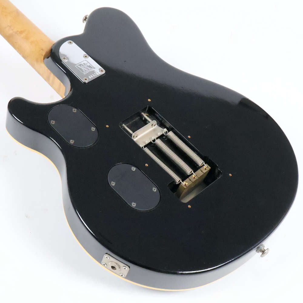 【中古】 エレキギター Music Man AXIS EX Trans Black 1997年製 日本製 ミュージックマン アクシスEX EVHモデルと同じスイッチ位置 バック