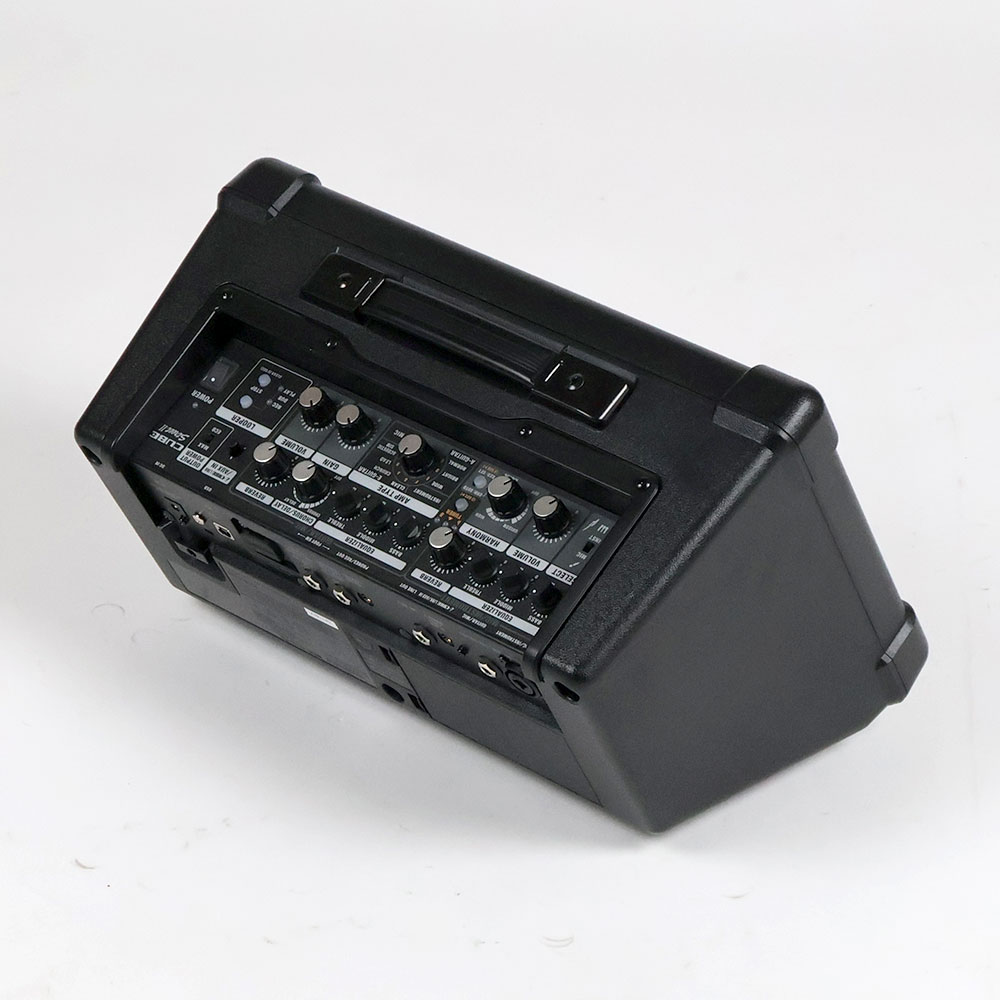 【中古】 BOSS CUBE STREET II Black 乾電池駆動パフォーマンス用ステレオアンプ 小型ギターアンプ コンボ 全体