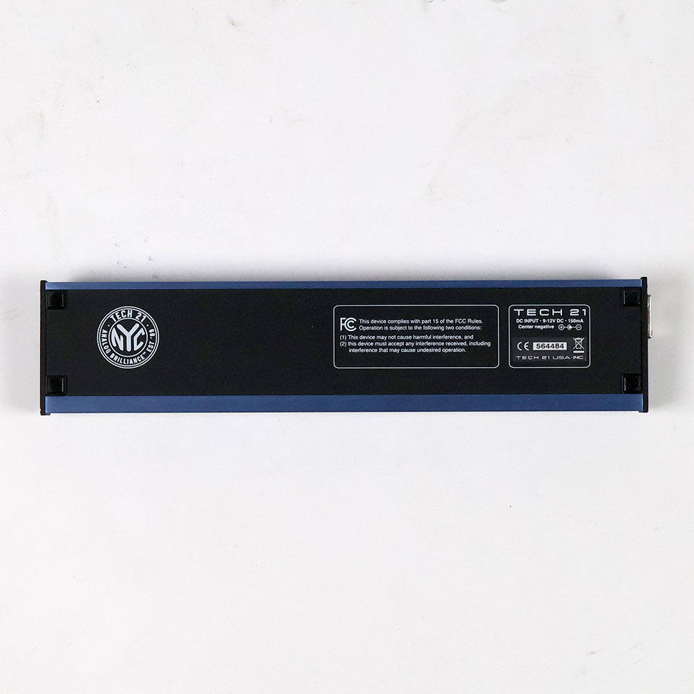 【中古】 TECH21 BASS FLY RIG V2 ベース用マルチエフェクター ボトム画像