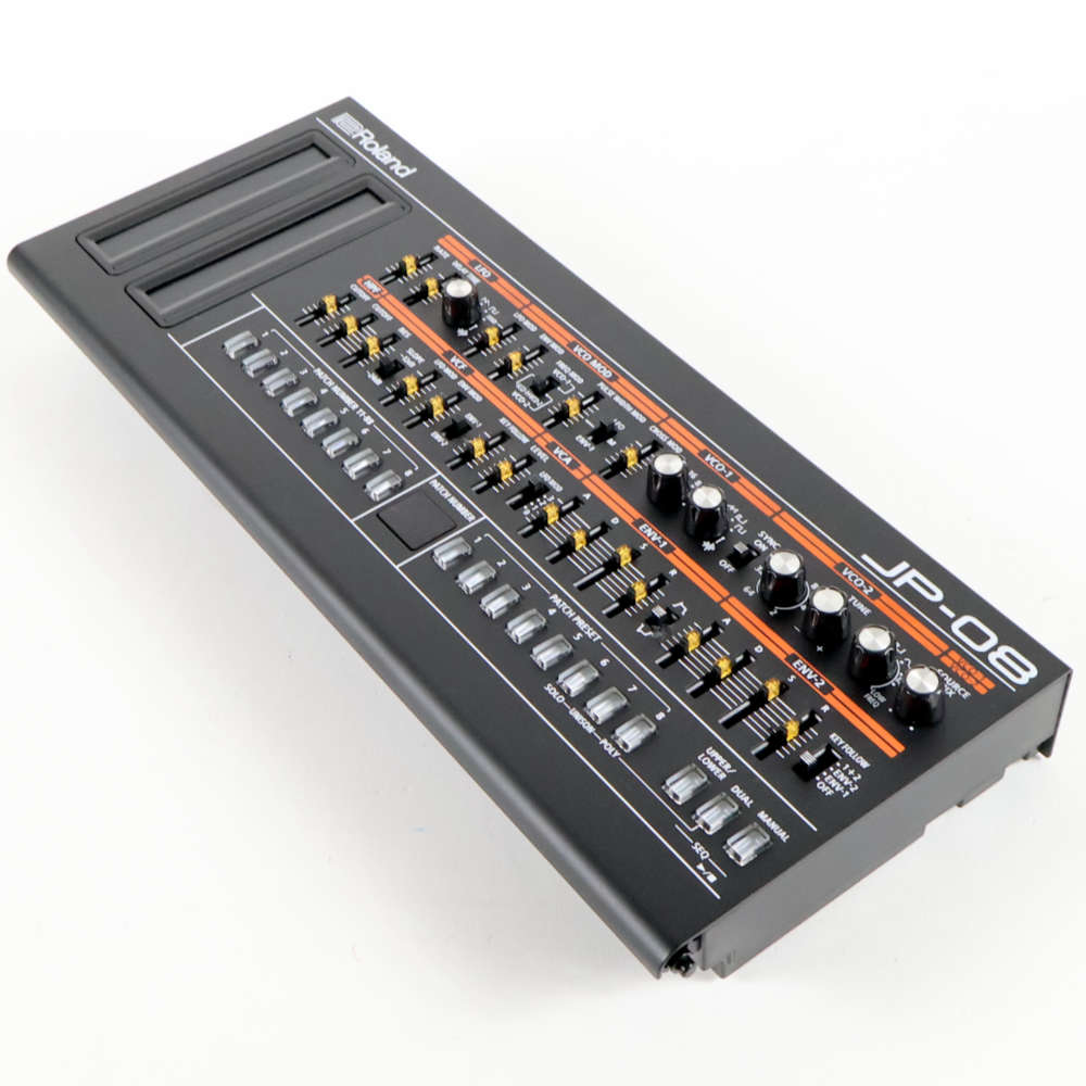 【中古】 シンセサイザー Roland Boutique JP-08 JUPITER-8を小型化したデスクトップシンセサイザー 右サイド
