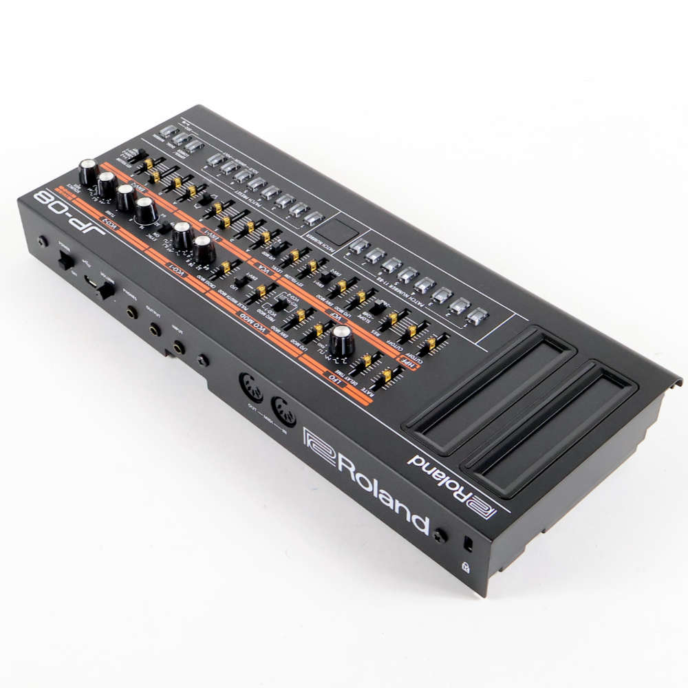 【中古】 シンセサイザー Roland Boutique JP-08 JUPITER-8を小型化したデスクトップシンセサイザー 左サイド
