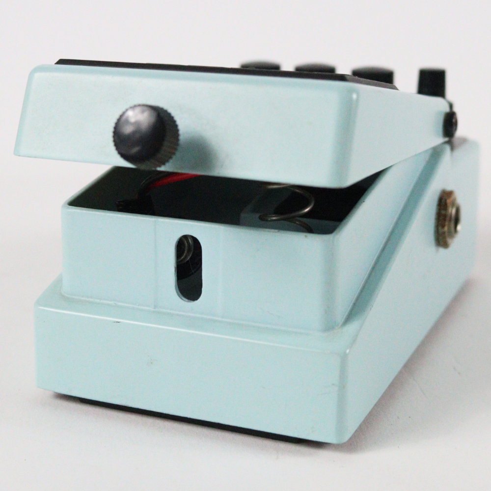 【中古】コーラスアンサンブル エフェクター BOSS CE-5 Chorus Ensemble ギターエフェクター 電池ボックスゴムパーツ