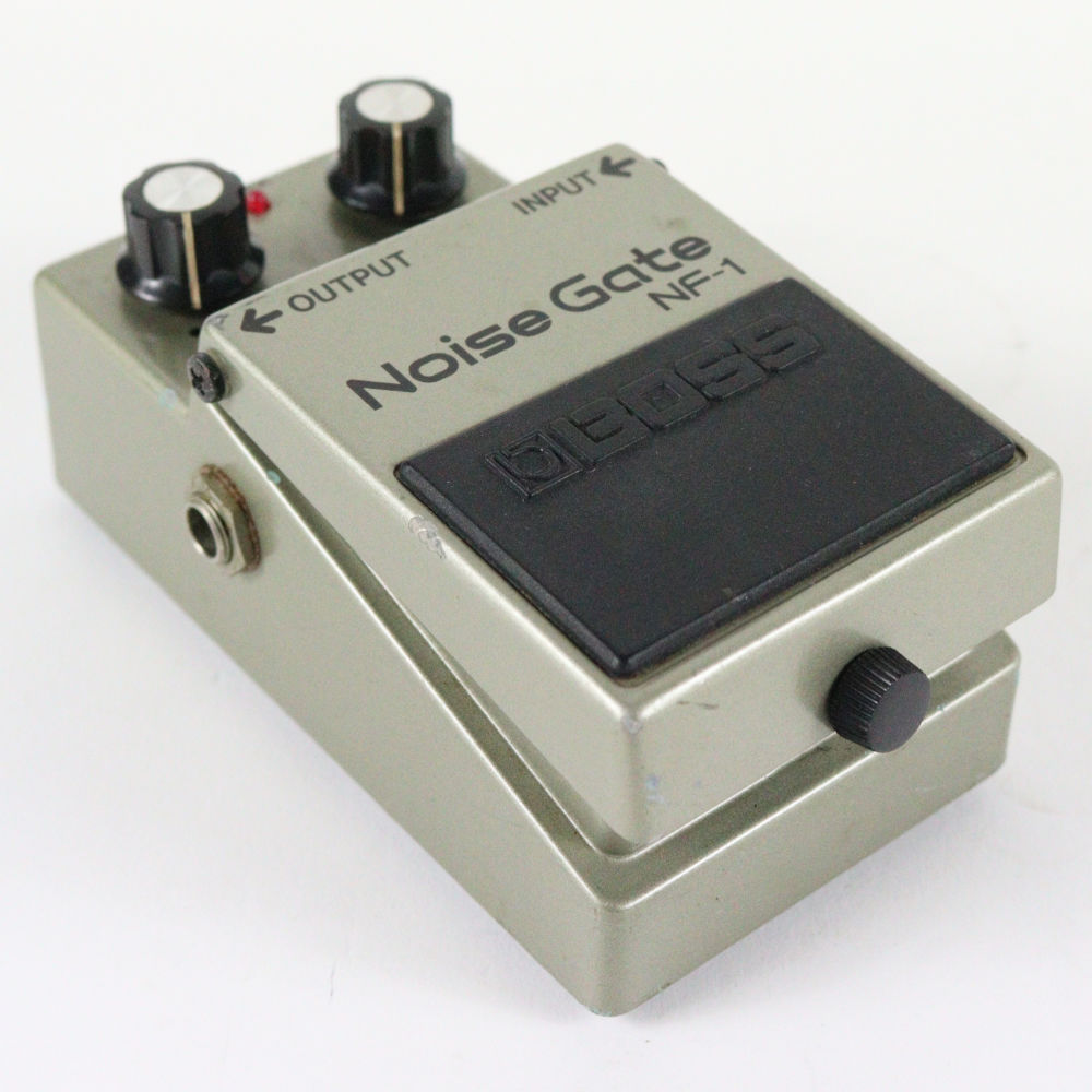 【中古】 ノイズゲート エフェクター BOSS NF-1 Noise Gate Made in Japan ギターエフェクター 本体画像 斜め 2