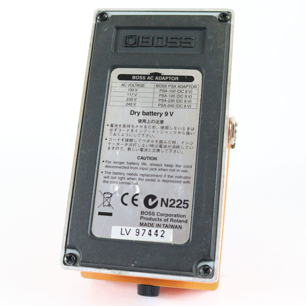 【中古】ディストーション エフェクター BOSS DS-1 Distortion ギターエフェクター 本体画像 裏 