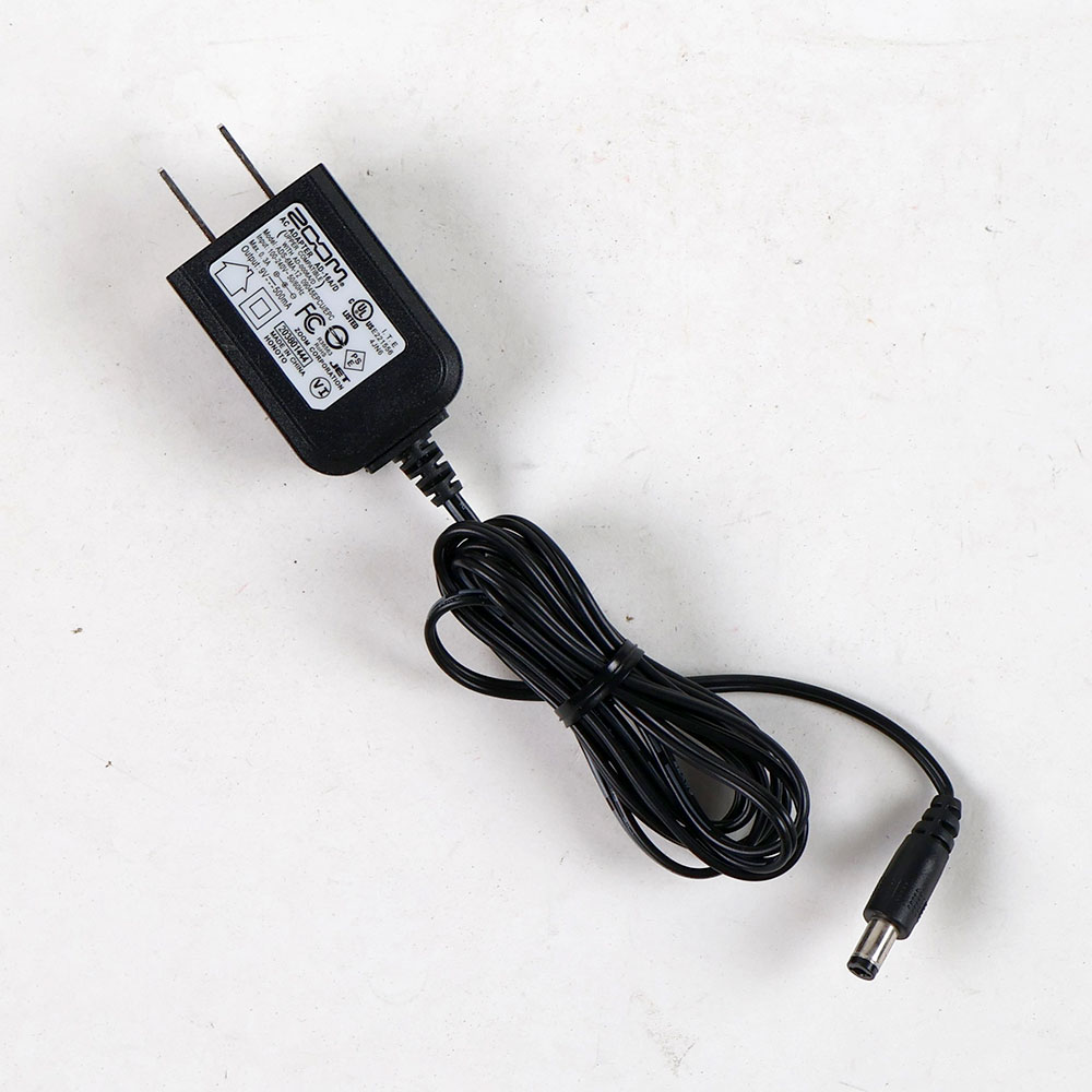 【中古】 ギターマルチエフェクター ZOOM G1X FOUR 付属品