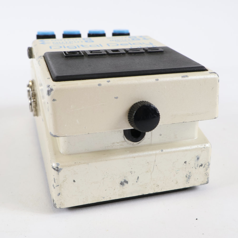 【中古】ディレイ エフェクター BOSS DD-6 Digtal Delay ギターエフェクター 側面
