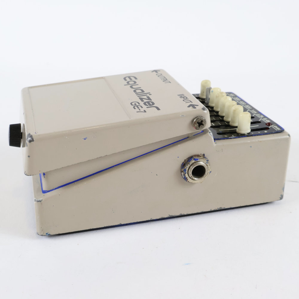 【中古】イコライザー エフェクター BOSS GE-7 Equalizer Made in Japan ギターエフェクター 側面