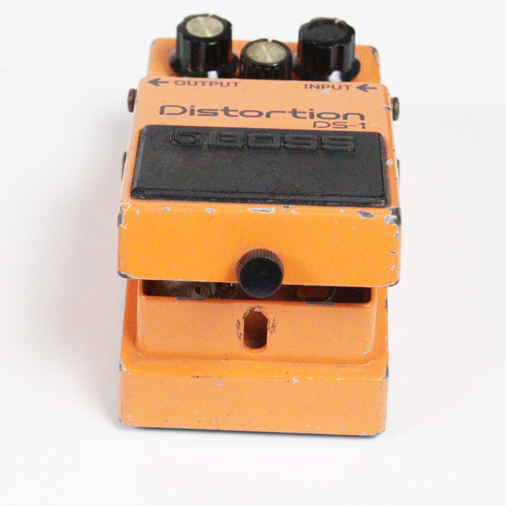 【中古】 ディストーション エフェクター BOSS DS-1 Distortion Made in Japan ギターエフェクター 側面