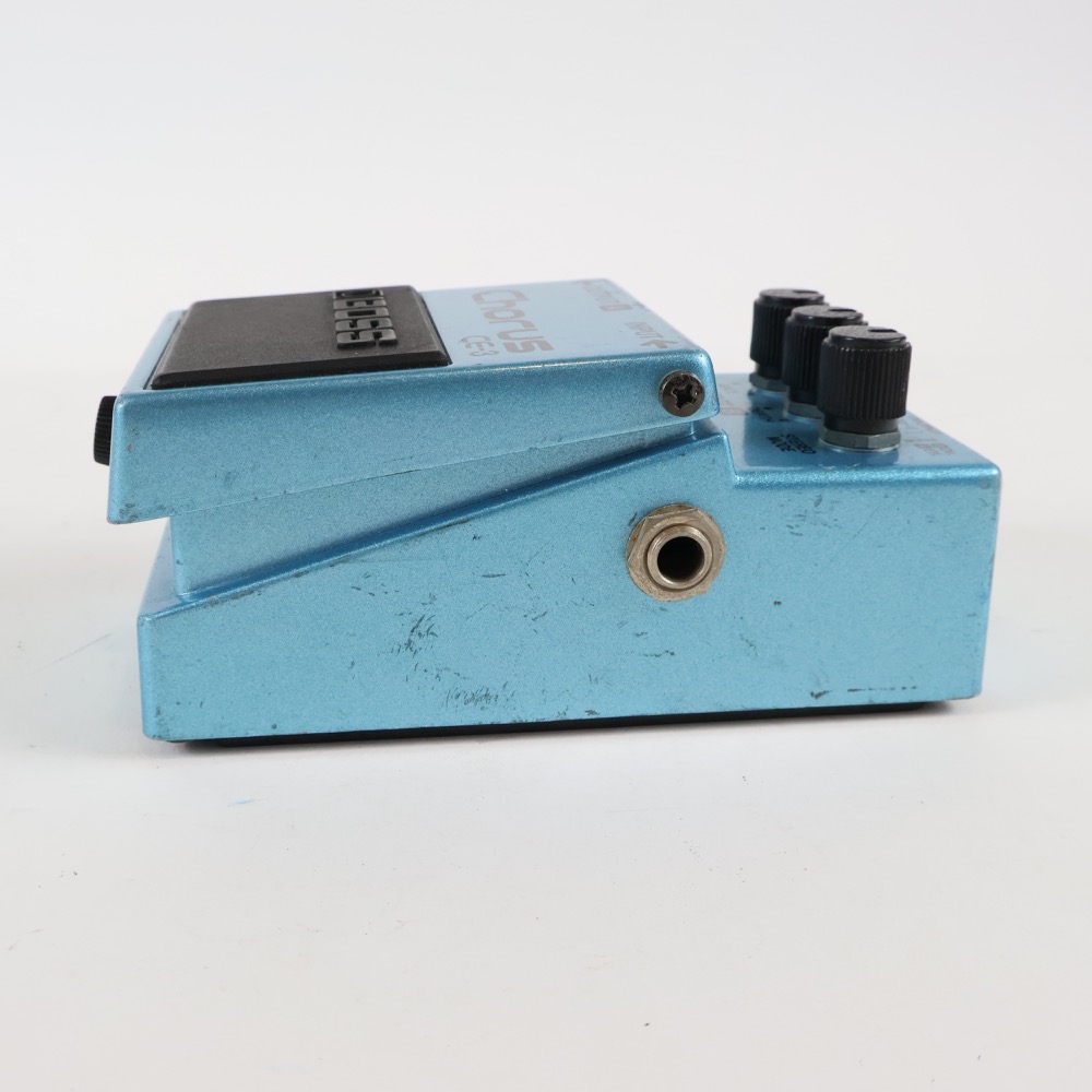 【中古】 コーラス エフェクター BOSS CE-3 Chorus Made in JAPAN ギターエフェクター 右サイド