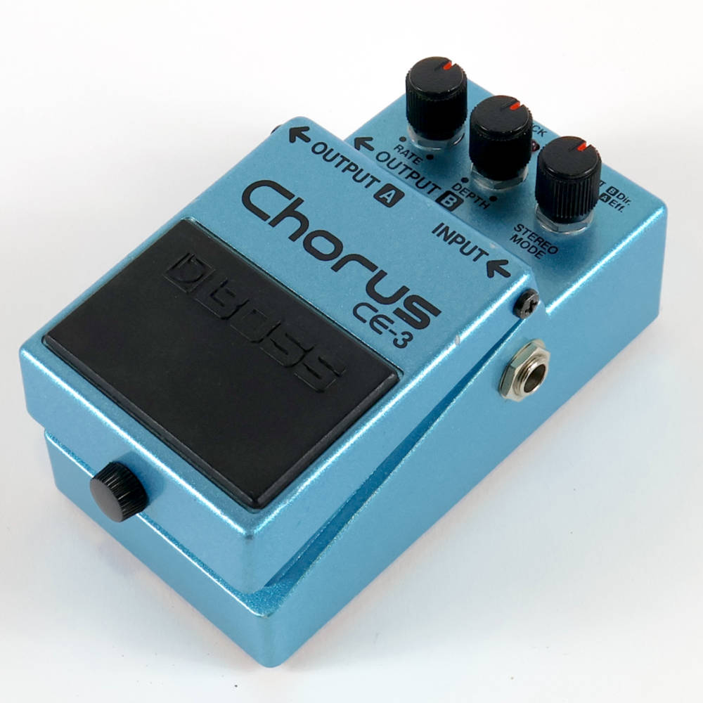【中古】 コーラス エフェクター BOSS CE-3 Chorus Made in JAPAN ギターエフェクター 右サイド