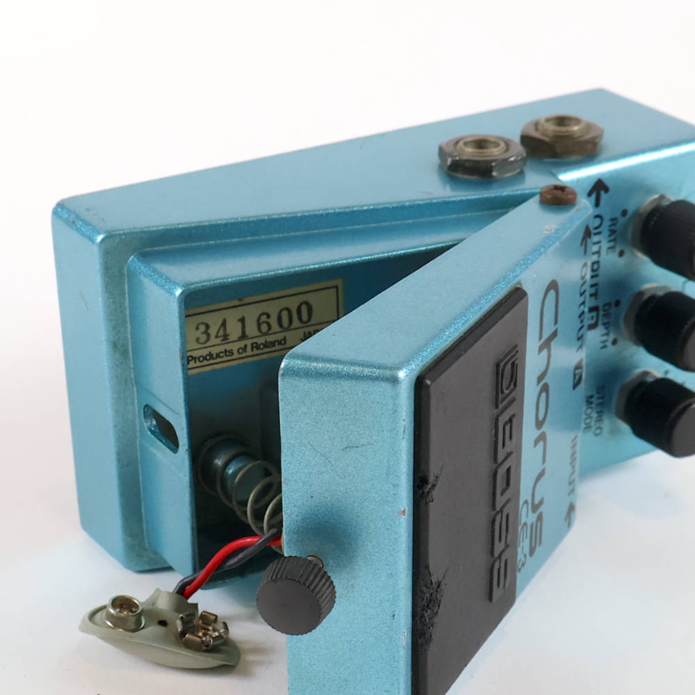 【中古】 コーラス エフェクター BOSS CE-3 Chorus Made in JAPAN ギターエフェクター シリアル