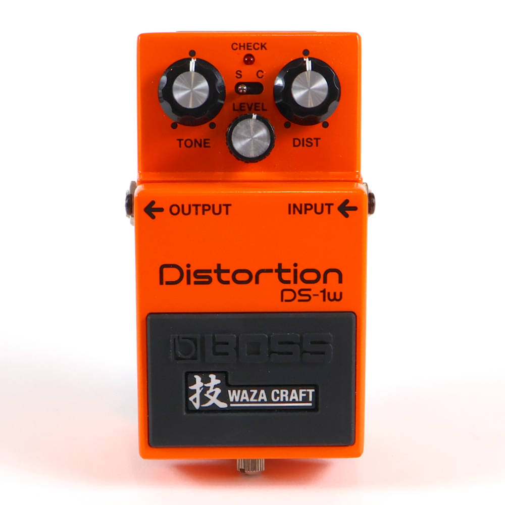 【中古】 ディストーション エフェクター BOSS DS-1W WAZA CRAFTシリーズ Distortion 正面