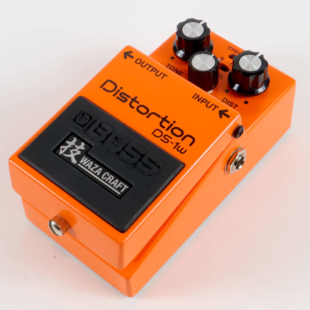 【中古】 ディストーション エフェクター BOSS DS-1W WAZA CRAFTシリーズ Distortion 右サイド
